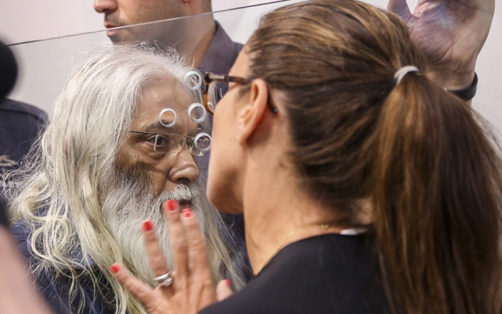 Goel Ratzon, a polygamist cult leader, seen at the district court room in Tel Aviv on October 28, 2014. (Motti Kimchi/POOL) Goel Ratzon, a polygamist cult leader, seen at the district court room in Tel Aviv on October 28, 2014. (Motti Kimchi/POOL)