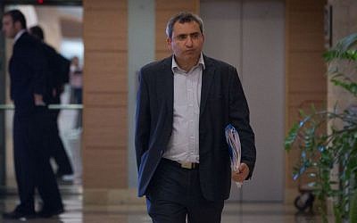 Immigrant Absorption Minister Ze'ev Elkin a the Knesset, December 8, 2014. (Miriam Alster/Flash90)