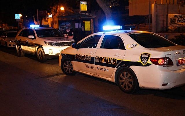 Illustrative photo of Israeli police cars (Moti Karelitz/Flash90)