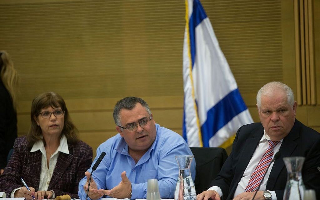 MK David Biton, center, at a Knesset Committee hearing February 8, 2016. (Yonatan Sindel/Flash90)