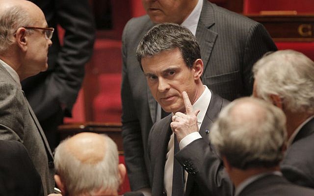 French Prime Minister Manuel Valls leaves the France's National Assembly, February 10, 2016. (AP Photo/Christophe Ena)