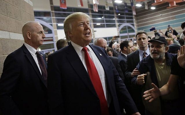 Republican presidential candidate Donald Trump visits a caucus site, Tuesday, February 23, 2016, in Las Vegas (AP Photo/Jae C. Hong) Republican presidential candidate Donald Trump visits a caucus site, Tuesday, February 23, 2016, in Las Vegas (AP Photo/Jae C. Hong)