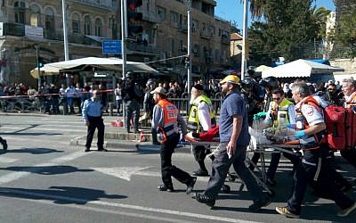 Police and medics at the scene of a shooting attack outside the Damascus Gate of Jerusalem's Old City  on Wednesday, February 3, 2016 (Magen David Adom)