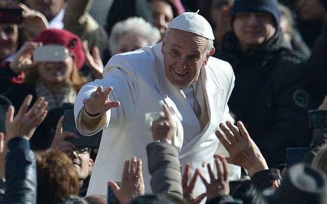 Pope Francis arrives for an audience to the Padre Pio Prayer Groups, on February 6, 2016 in Vatican. (TIZIANA FABI / AFP) Pope Francis arrives for an audience to the Padre Pio Prayer Groups, on February 6, 2016 in Vatican. (TIZIANA FABI / AFP)