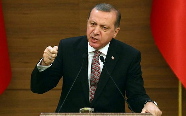 Turkey's President Recep Tayyip Erdogan attends the monthly Mukhtars meeting (local administrators) at the Presidential Complex in Ankara on February 10, 2016. (ADEM ALTAN / AFP) Turkey's President Recep Tayyip Erdogan attends the monthly Mukhtars meeting (local administrators) at the Presidential Complex in Ankara on February 10, 2016. (ADEM ALTAN / AFP)