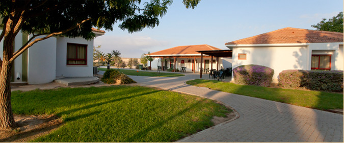 A view of the pastoral kibbutz guesthouse at Mashabim in the Negev, which frequently hosts Refanah guests (Courtesy Mashabim)