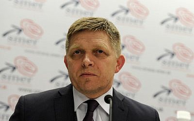 The leader of the left-wing Smer-Social Democracy party and Prime Minister Robert Fico addresses a press conference at party headquarters on March 6, 2016 in Bratislava following general elections in Slovakia.(AFP / SAMUEL KUBANI) The leader of Slovakia's left-wing Smer-Social Democracy party, Prime Minister Robert Fico, addresses a press conference at party headquarters in Bratislava on March 6, 2016, following general elections in the country. (AFP/SAMUEL KUBANI)