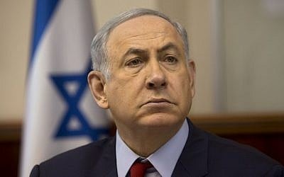 Prime Minister Benjamin Netanyahu addresses the weekly cabinet meeting in his Jerusalem office on Sunday, March 20, 2016 (AFP / POOL / Sebastian Scheiner)