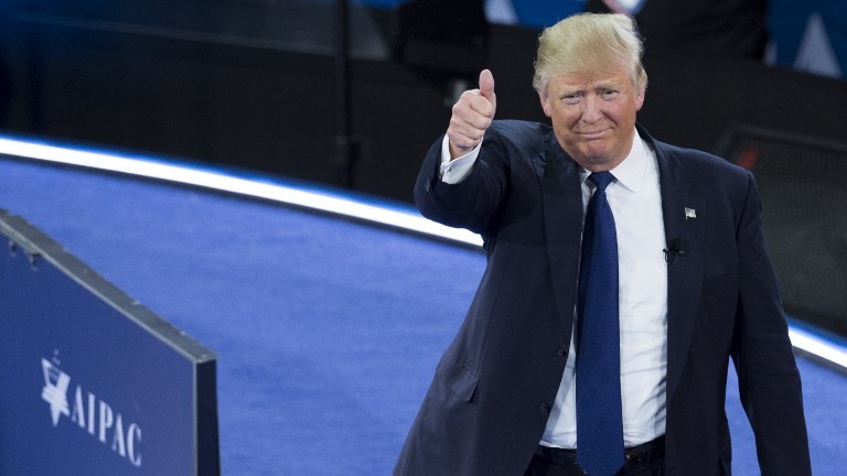 US Republican presidential hopeful Donald Trump gives a thumbs-up as he arrives to speak during the American Israel Public Affairs Committee (AIPAC) 2016 Policy Conference at the Verizon Center in Washington, DC, March 21, 2016. / AFP / SAUL LOEB US Republican presidential hopeful Donald Trump gives a thumbs-up as he arrives to speak during the American Israel Public Affairs Committee (AIPAC) 2016 Policy Conference at the Verizon Center in Washington, DC, March 21, 2016. / AFP / SAUL LOEB