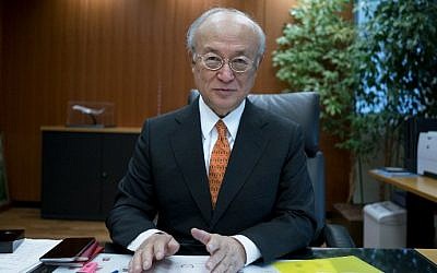 International Atomic Energy Agency (IAEA) chief Yukiya Amano poses for a photographer at the IAEA's headquarters in Vienna on March 24, 2016, ahead of a summit on nuclear security hosted by US President Barack Obama in Washington DC on March 30-31. (AFP / JOE KLAMAR)