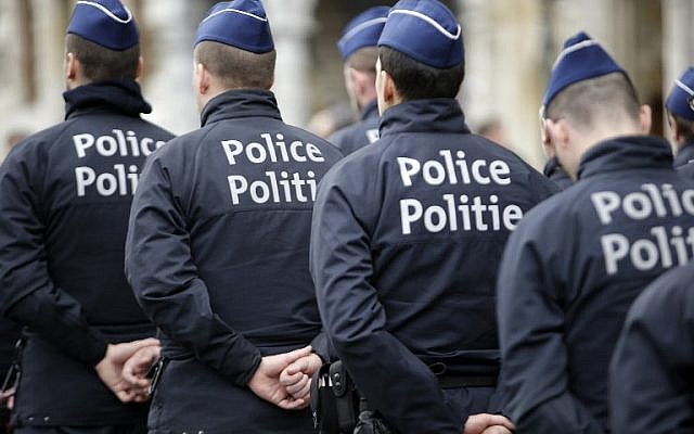Illustrative. Belgian police officers standing guard at the Grand Place in Brussels on March 23, 2016. (AFP/Kenzo Tribouillard) Illustrative. Belgian police officers standing guard at the Grand Place in Brussels on March 23, 2016. (AFP/Kenzo Tribouillard)