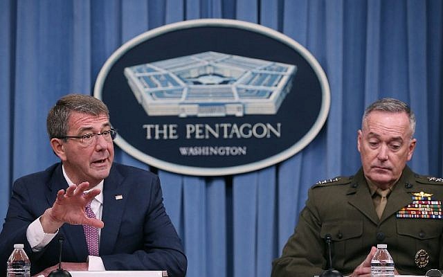 US Secretary Of Defense Ash Carter (L), flanked by Chairman of the Joint Chiefs, Gen. Joseph Dunford, speaks to the media in the Pentagon briefing room, on February 29, 2016 in Arlington, Virginia. (Mark Wilson/Getty Images/AFP) US Secretary Of Defense Ash Carter (L), flanked by Chairman of the Joint Chiefs, Gen. Joseph Dunford, speaks to the media in the Pentagon briefing room, on February 29, 2016 in Arlington, Virginia. (Mark Wilson/Getty Images/AFP)