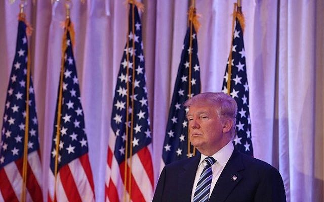Republican presidential candidate Donald Trump listens as former rival candidate Ben Carson gives him his endorsement at the Mar-A-Lago Club on March 11, 2016 in Palm Beach, Florida. (Joe Raedle/Getty Images/AFP) Republican presidential candidate Donald Trump listens as former rival candidate Ben Carson gives him his endorsement at the Mar-A-Lago Club on March 11, 2016 in Palm Beach, Florida. (Joe Raedle/Getty Images/AFP)