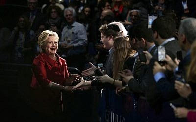 Democratic presidential candidate Hillary Clinton greets attendees piror to her address to the annual policy conference of the American Israel Public Affairs Committee (AIPAC) March 21, 2016 in Washington, DC. (Alex Wong/Getty Images/AFP)