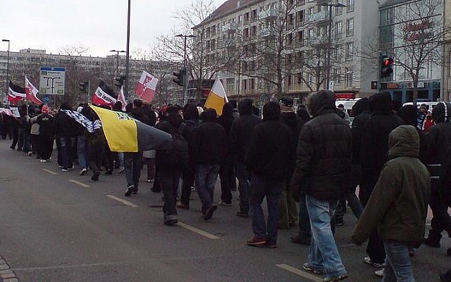 Supporters of the NPD and other protesters in Dresden, 2009. (Samuel3333 - Public Domain/Wikipedia) Supporters of the NPD and other protesters in Dresden, 2009. (Samuel3333 - Public Domain/Wikipedia)