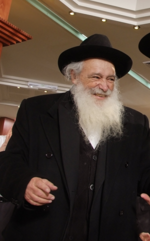 Rabbi Avigdor Nebenzahl (Ben-Zion Levy / Wikipedia)