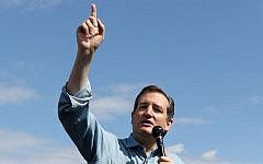 Republican presidential candidate Sen. Ted Cruz speaks to a crowd at a campaign stop at Altoona Family Restaurant in Altoona, Wisconsin, Monday, March 28, 2016. (Dan Reiland/The Eau Claire Leader-Telegram via AP)