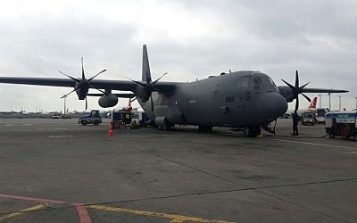 An IAF plane bearing medical teams lands in Istanbul on Sunday. March 20, 2016, in the wake of a terror attack that killed three Israelis (Foreign Ministry)
