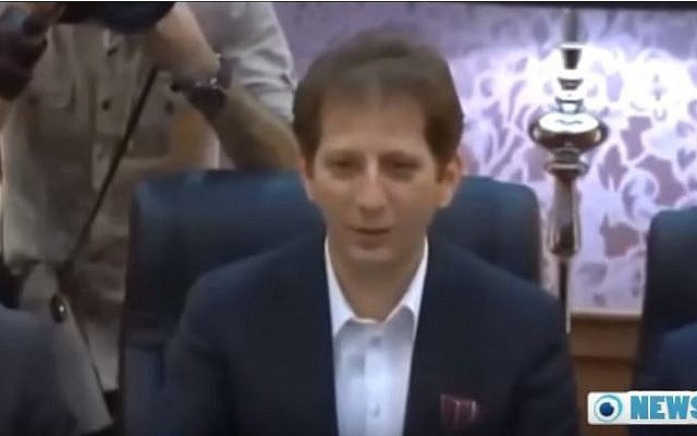 Iranian tycoon Babak Zanjani who was sentenced to death in Iran after a corruption conviction, March 2016. (YouTube/NEWS9LIVE) Iranian tycoon Babak Zanjani who was sentenced to death in Iran after a corruption conviction, March 2016. (YouTube/NEWS9LIVE)