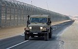 The border fence between Israel and Egypt, January 02, 2012. (Moshe Milner/GPO/FLASH90)