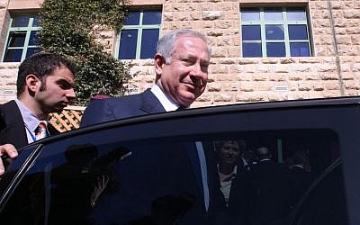 Illustrative: Benjamin Netanyahu gets into his car after a meeting at the King David Hotel in Jerusalem. (Kobi Gideon / FLASH90)