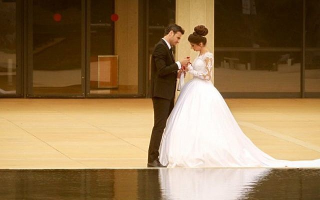 Illustrative photo of a bride and groom prior to their wedding, November 4, 2015. (Flash90) Illustrative photo of a bride and groom prior to their wedding, November 4, 2015. (Flash90)