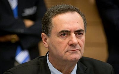 Transportation Minister Israel Katz during a Knesset committee meeting in Jerusalem, March 23, 2016. (Yonatan Sindel/Flash90)