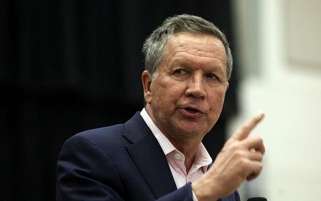 Republican presidential candidate Ohio Gov. John Kasich speaks at a town hall event at Utah Valley University, Friday, March 18, 2016, in Orem, Utah. (AP Photo/Kim Raff)