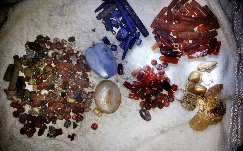 Gems looted from archaeological sites in Deir el-Zour and displayed for sale by the Islamic State group in Syria, July 6, 2015. (The Day After Heritage Initiative via AP)