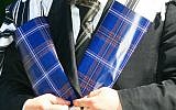 The kosher tartan prayer shawl created by Rabbi Mendel Jacobs. (JewishTartan.com via JTA)