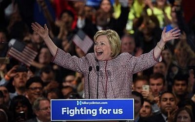 Democratic presidential candidate Hillary Clinton celebrates victory in the New York state primary on April 19, 2016 in New York City. (AFP/Timothy A. Clary)