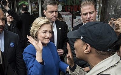 Democratic presidential candidate Hillary Clinton campaigns on April 7, 2016 in the Bronx borough of New York City. (Andrew Renneisen/Getty Images/AFP)