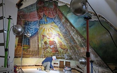 Temporary housing protected the mural during its restoration at Burlington, Vermont's old Chai Adam building before its transfer to the current Ohavi Zedek Synagogue in August 2015. (Courtesy)