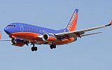 A Southwest Airlines Boeing 737–700 seen landing at San Jose International Airport on May 15, 2008. (CC BY-SA Dylan Ashe, Wikimedia commons)