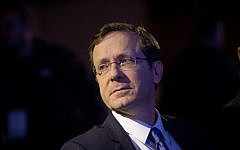 Opposition leader Isaac Herzog  on March 28, 2016. (Miriam Alster/Flash90)