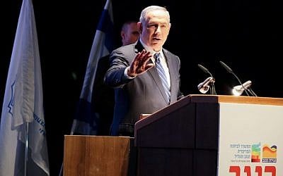 Prime Minister Benjamin Netanyahu speaks at the 7th annual Negev conference, in Yeruham, southern Israel, on April 12, 2016. (Edi Israel/FLASH90)