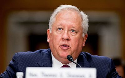 State Department Undersecretary for Political Affairs Thomas Shannon, Jr., testifies before the Senate Foreign Relations Committee hearing on recent Iranian actions and implementation of the nuclear deal, on Capitol Hill, Washington, April 5, 2016. (AP/Andrew Harnik)