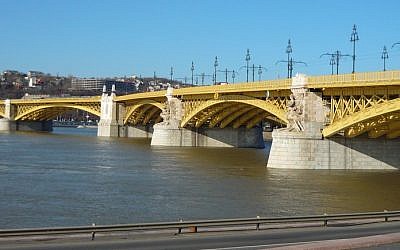 The Margaret Bridge in Budapest (CC-BY-SA VinceB/Wikimedia Commons)