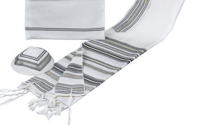 bar-mitzvah-set bar-mitzvah-set