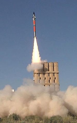 A Tamir missile fired from the Iron Dome missile defense battery during a trial in the United States in April, 2016. (Rafael Advanced Defense Systems)