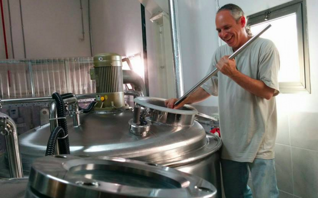 Gluten-free brewmaster Bryan Meadan stirs a batch of Meadan Ale (Courtesy Meadan Brewing)