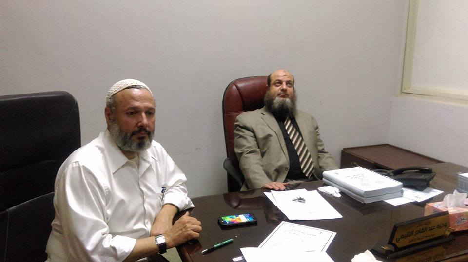 Dr. Omer Salem sitting next to Wageeh Abdel Qader El-Sheemy, a Professor of Sharia at Fayoum University and a member of the Salafi Nour party (Courtesy: Facebook Dr. Omer Salem) Dr. Omer Salem sitting next to Wageeh Abdel Qader El-Sheemy, a Professor of Sharia at Fayoum University and a member of the Salafi Nour party (Courtesy: Facebook Dr. Omer Salem)