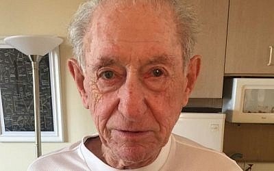 Henry Flescher, 92, of Aventura, Florida hosted a Reddit Ask-Me-Anything forum on April 3, 2016 to answer the community's questions. (Imgur)