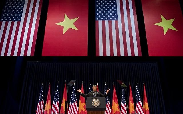 US President Barack Obama delivers remarks at the National Convention Center in Hanoi on May 24, 2016. (AFP PHOTO / JIM WATSON) US President Barack Obama delivers remarks at the National Convention Center in Hanoi on May 24, 2016. (AFP PHOTO / JIM WATSON)