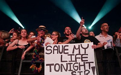 Fans watch Sir Elton John perform in Tel Aviv on May 26, 2016. (Photo by Miriam Alster/Flash90)