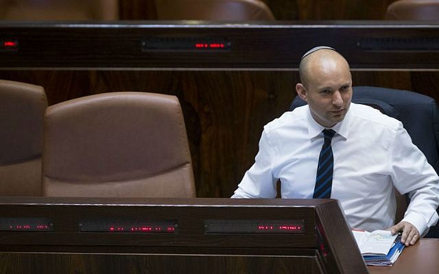 Education Minister Naftali Bennett in the Knesset, May 30, 2016. (Yonatan Sindel/Flash90)