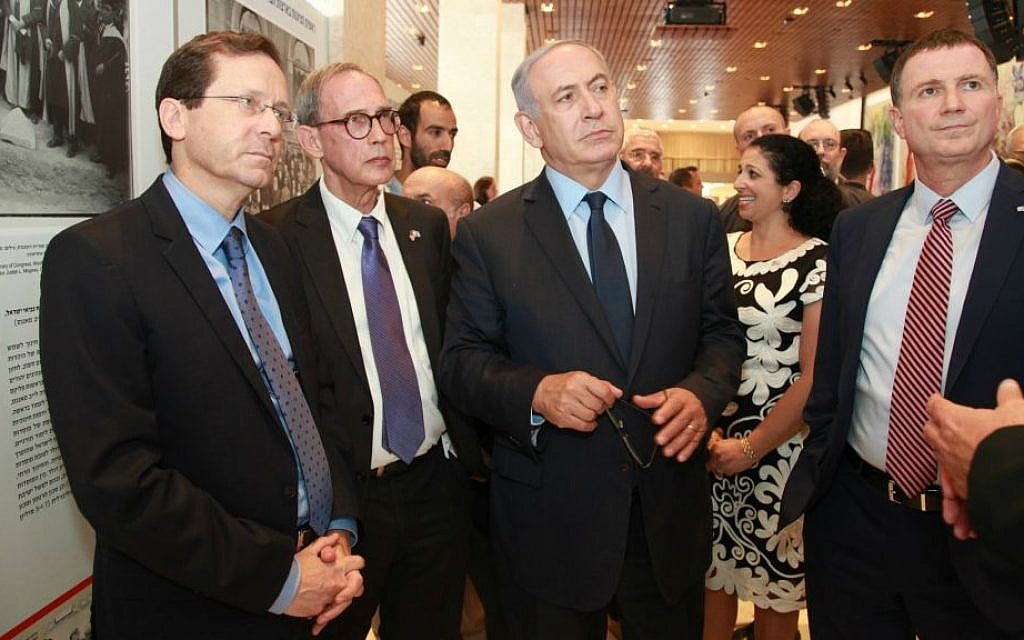 From left to right, opposition leader Isaac Herzog, MK Nachman Shai, Prime Minister Benjamin Netanyahu and Knesset Speaker Yuli Edelstein tour 'Strips, Stars and Magen David' exhibition at Knesset's celebration of the American Jewish contribution to the State of Israel, May 25, 2016. (Isaac Harari/Knesset Media and Public Relations) From left to right, opposition leader Isaac Herzog, MK Nachman Shai, Prime Minister Benjamin Netanyahu and Knesset Speaker Yuli Edelstein tour 'Strips, Stars and Magen David' exhibition at Knesset's celebration of the American Jewish contribution to the State of Israel, May 25, 2016. (Isaac Harari/Knesset Media and Public Relations)