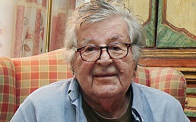 Film producer Gene Gutowski at his home in Warsaw, Poland, October 14, 2014. (AP Photo/Czarek Sokolowski)