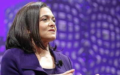 Sheryl Sandberg speaking on a panel at the Fortune Global Forum in San Francisco, Nov. 3, 2015. (Kimberly White/Getty Images for Fortune)