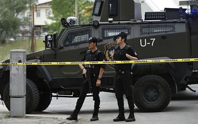 File: Turkish police officers secure the area at the site of a blast in Istanbul, Thursday, May 12, 2016. (AP Photo) File: Turkish police officers secure the area at the site of a blast in Istanbul, Thursday, May 12, 2016. (AP Photo)
